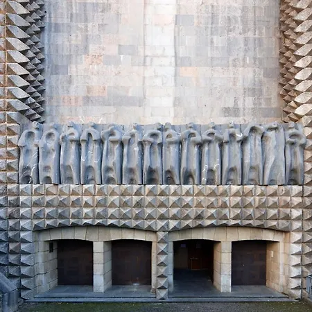 Отель Iraipe Santuario De Arantzazu Оньяте