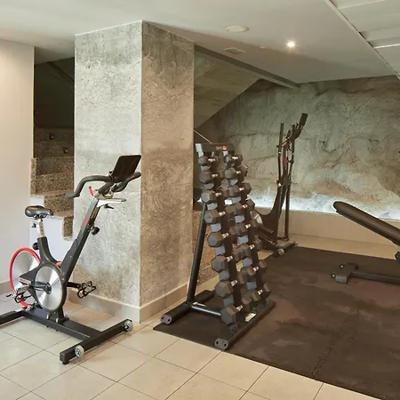 Отель Iraipe Santuario De Arantzazu