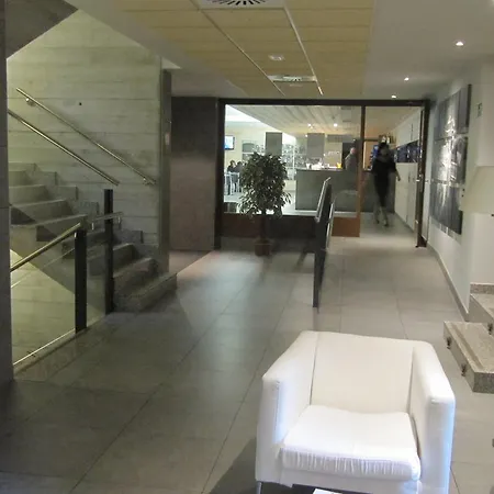 Отель Iraipe Santuario De Arantzazu 3*