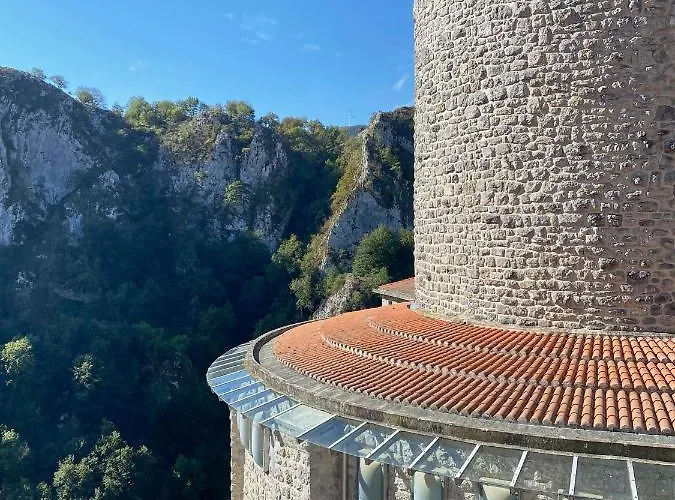 Iraipe Santuario De Arantzazu Hotel