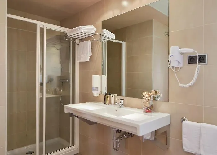 Iraipe Santuario De Arantzazu Hotel