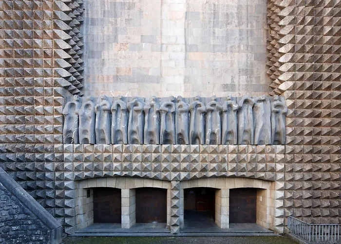 Hotel Iraipe Santuario De Arantzazu Oñate