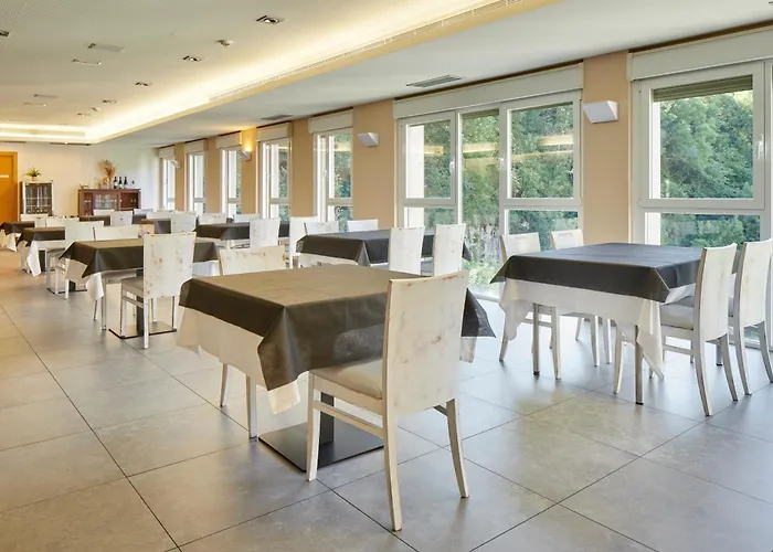 Iraipe Santuario De Arantzazu Hotel Oñate