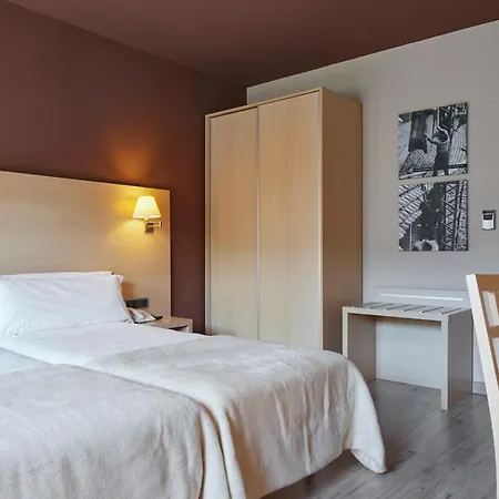 Iraipe Santuario De Arantzazu Hotel 3*