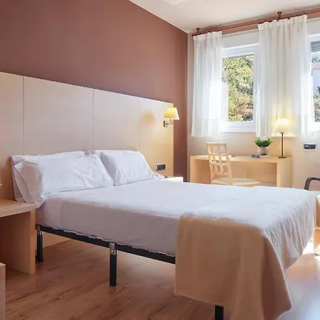 Iraipe Santuario De Arantzazu Hotel