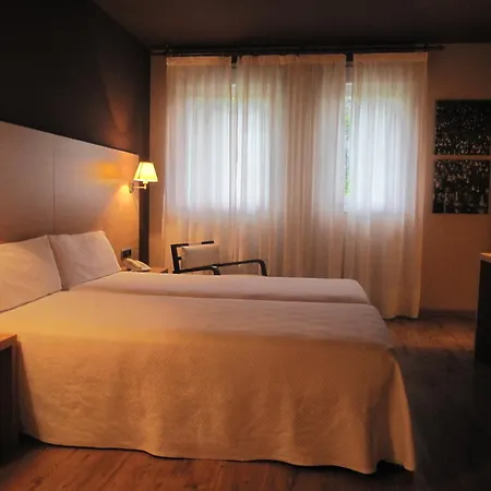 Hotel Iraipe Santuario De Arantzazu Oñate