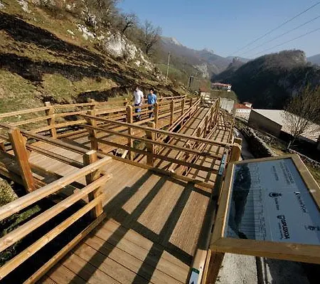 Hotel Iraipe Santuario De Arantzazu